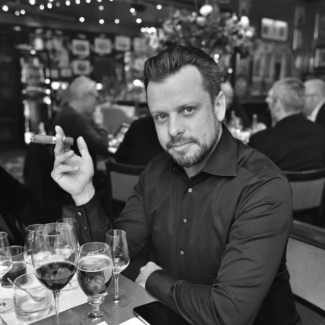 Smoke Dinner — Edition III — The Secret Cigar Society