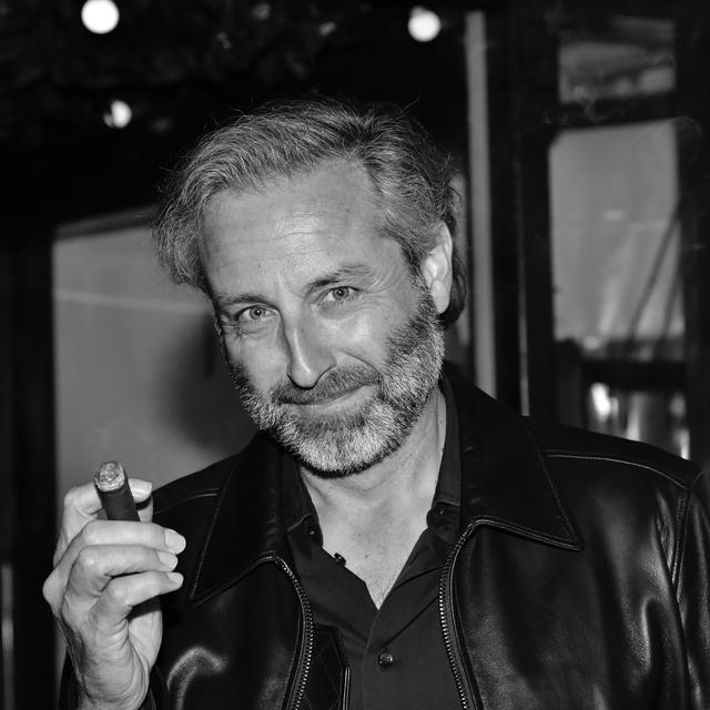 Community-Archiv — The Secret Cigar Society