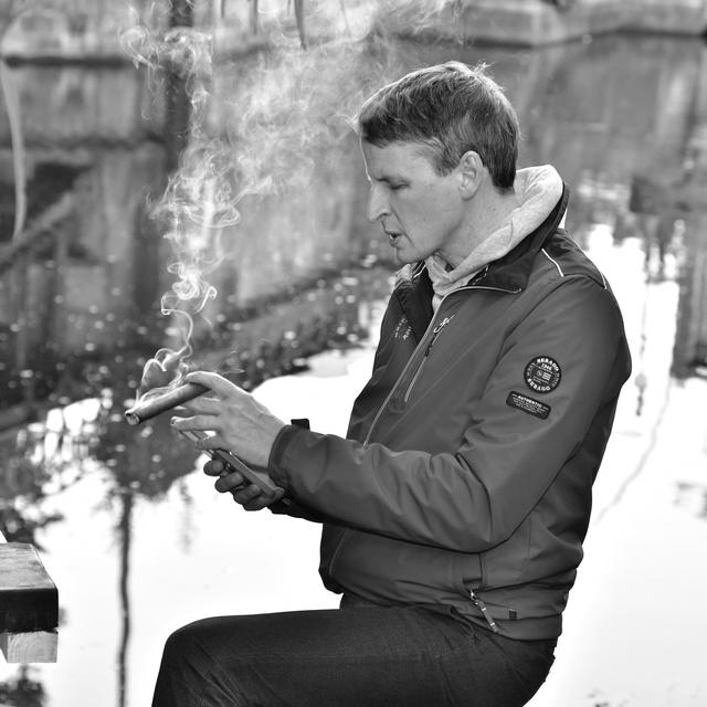 Community-Archiv — The Secret Cigar Society