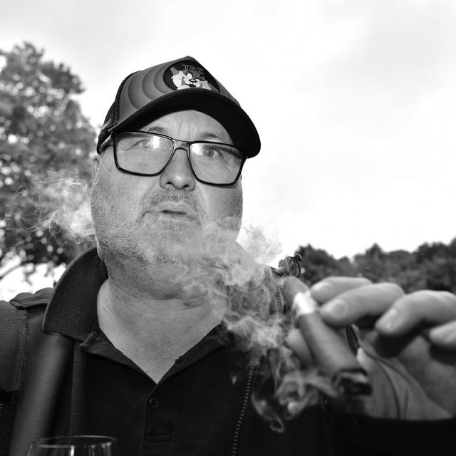 Community-Archiv — The Secret Cigar Society