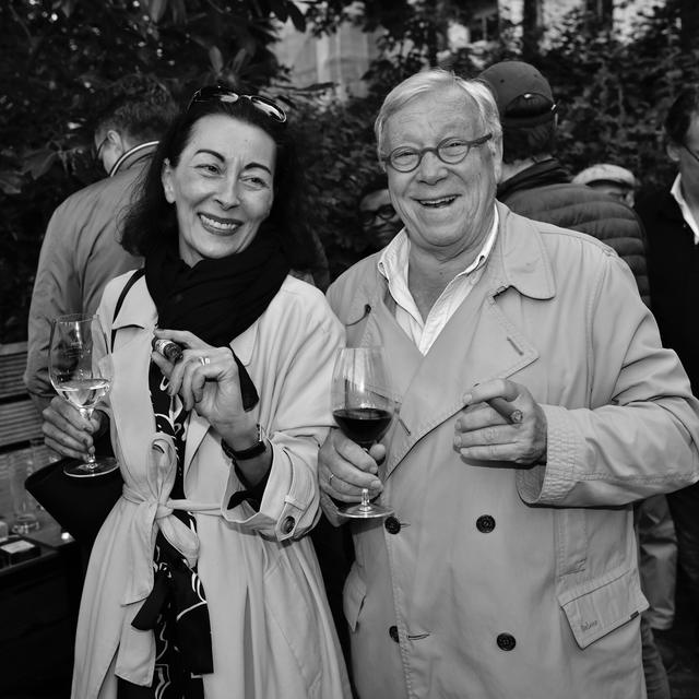 Community-Archiv — The Secret Cigar Society